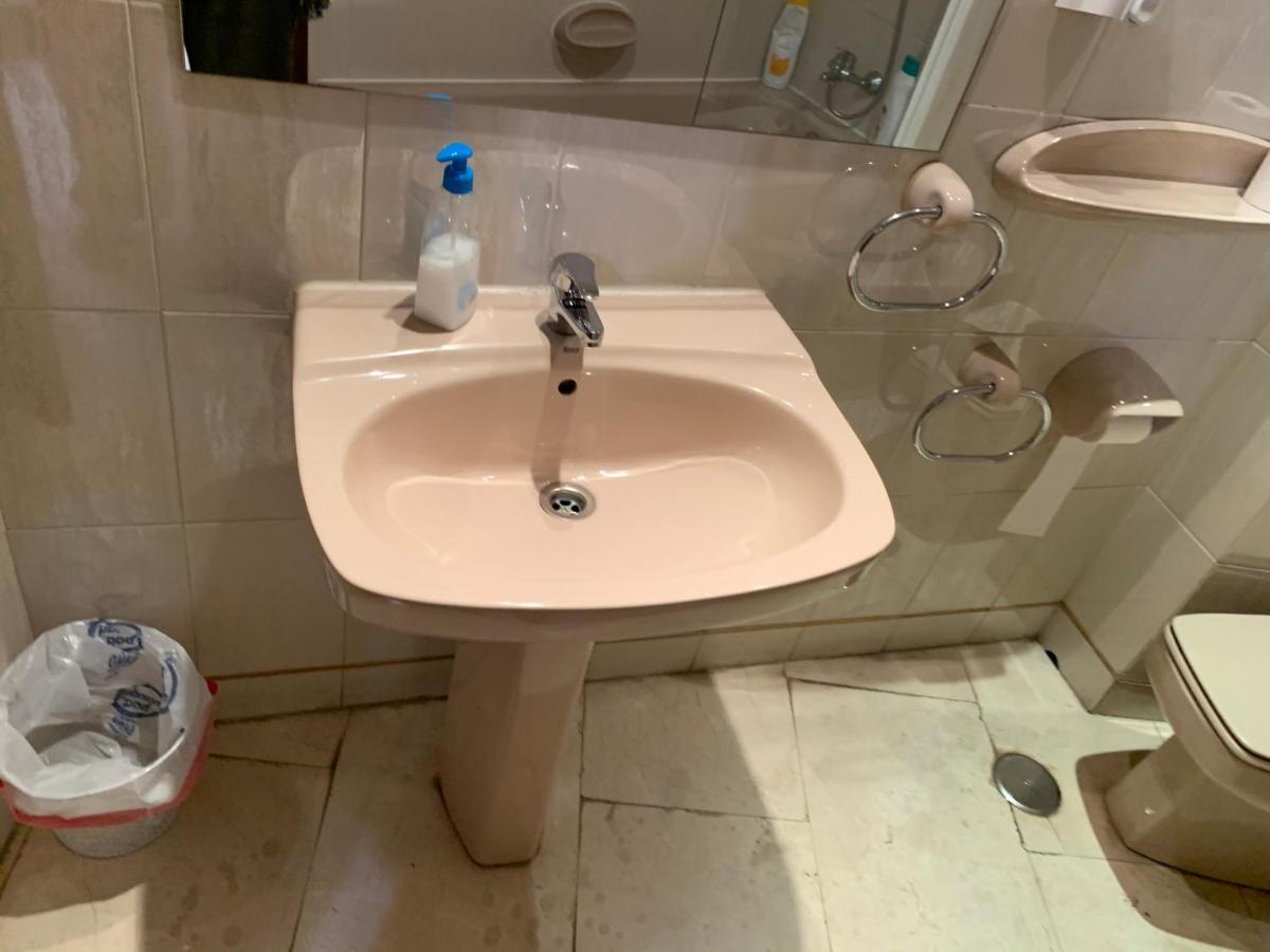 Apartamentos Y Estudios Torr En Madrid - Chamartin Con Wifi Gratis Екстер'єр фото