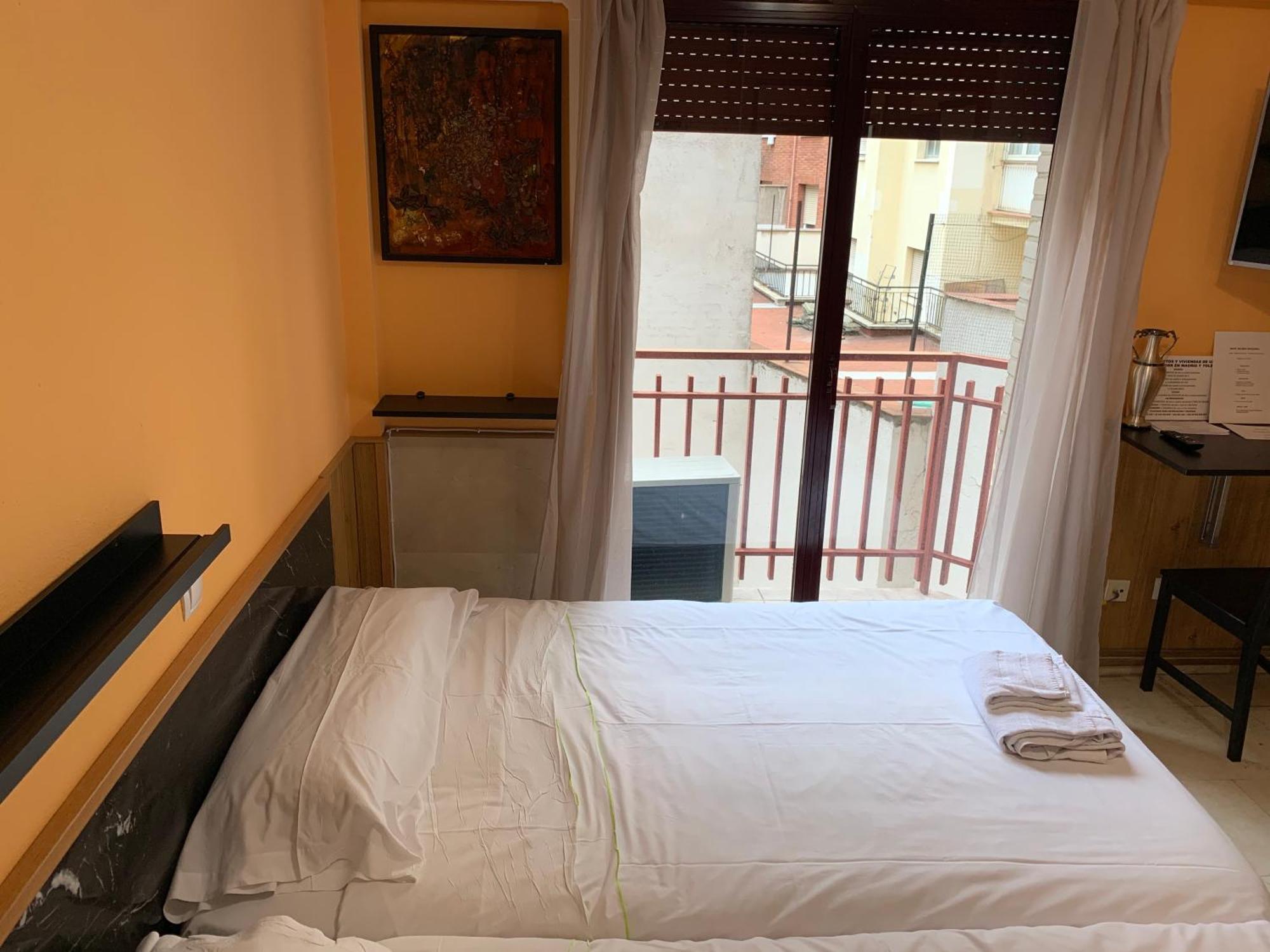 Apartamentos Y Estudios Torr En Madrid - Chamartin Con Wifi Gratis Екстер'єр фото
