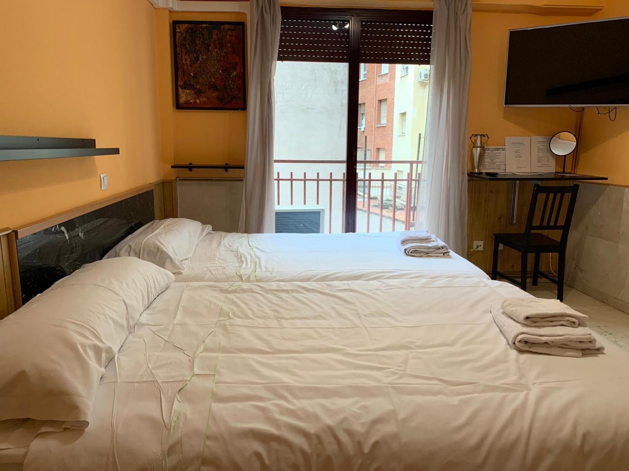 Apartamentos Y Estudios Torr En Madrid - Chamartin Con Wifi Gratis Екстер'єр фото